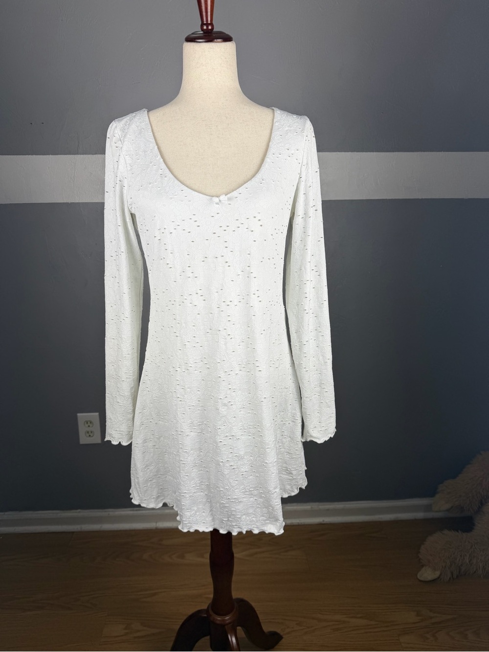 OFFLINE By Aerie Treat Yourself Dress size Large Built in shorts active dress